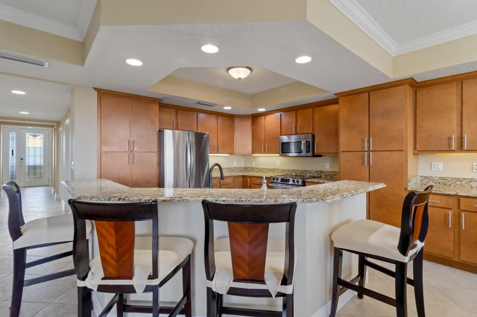 111 E MONUMENT AVE #705, #705
