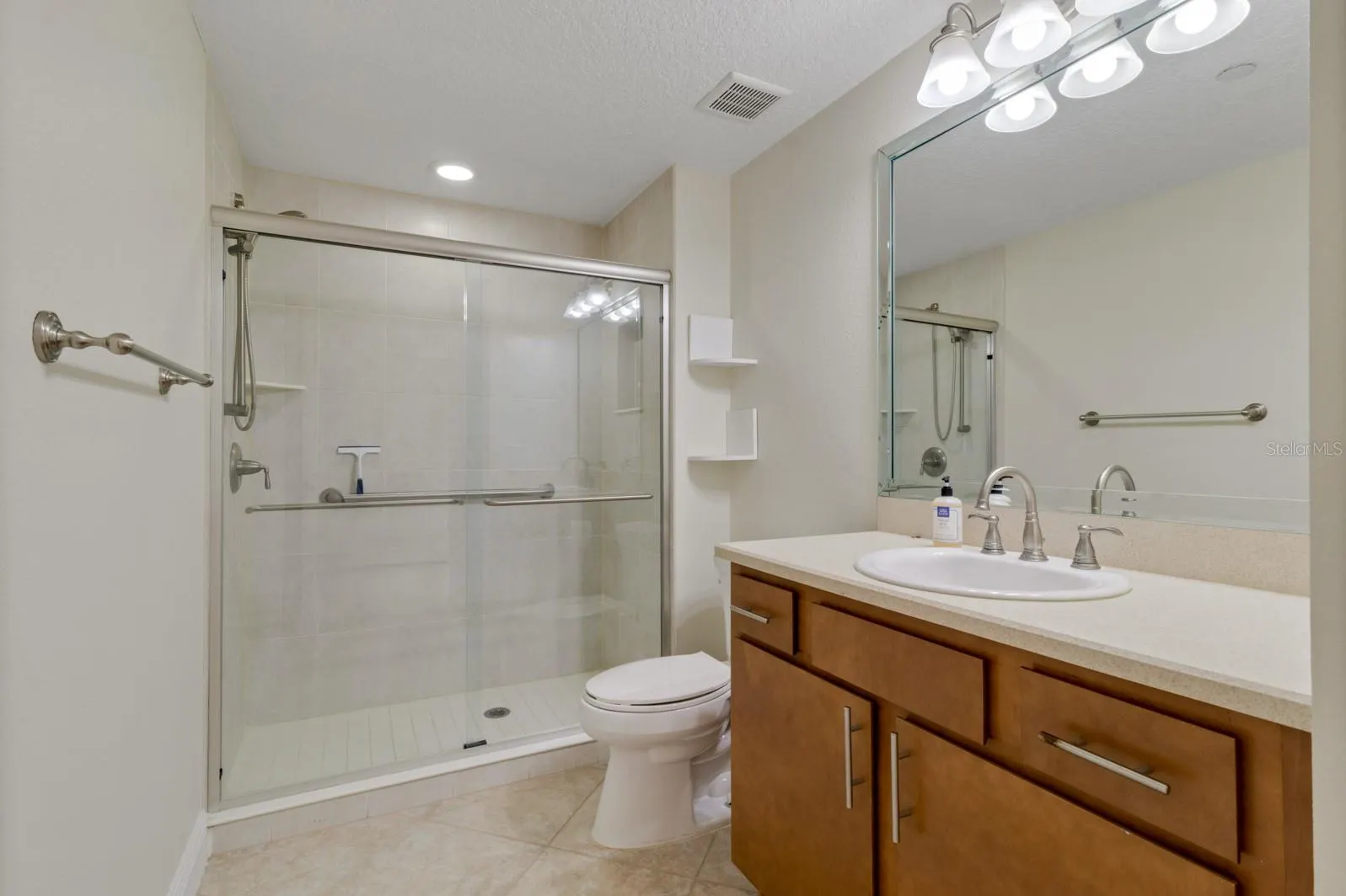 111 E MONUMENT AVE #705, #705