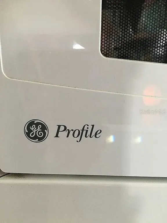 6480 ANGLE PL