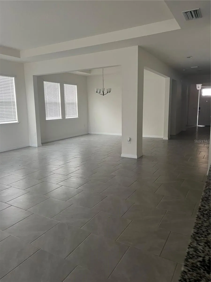 1845 WALNUT CREEK DR