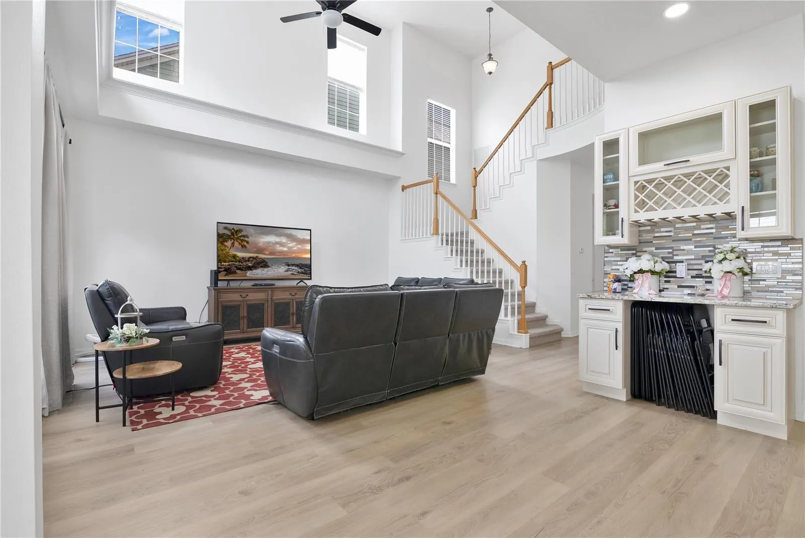 145 LONGVIEW AVE
