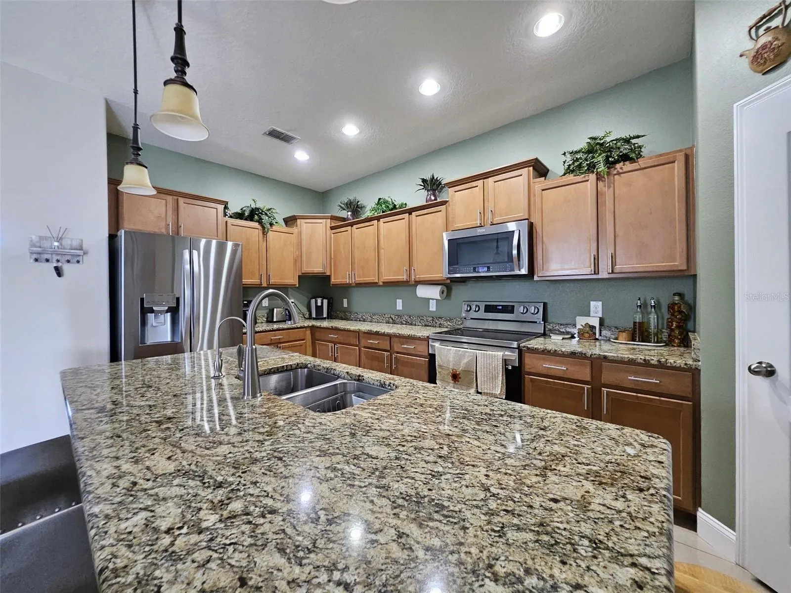 2818 CORKMORE CT