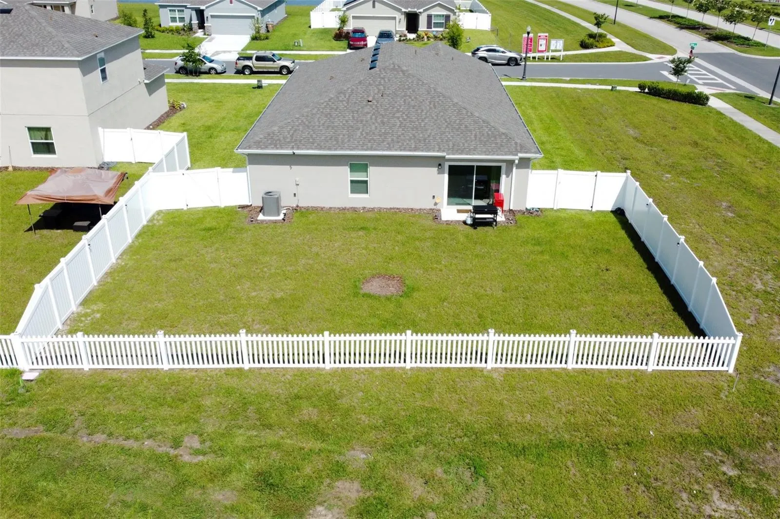 404 CITRINE LOOP