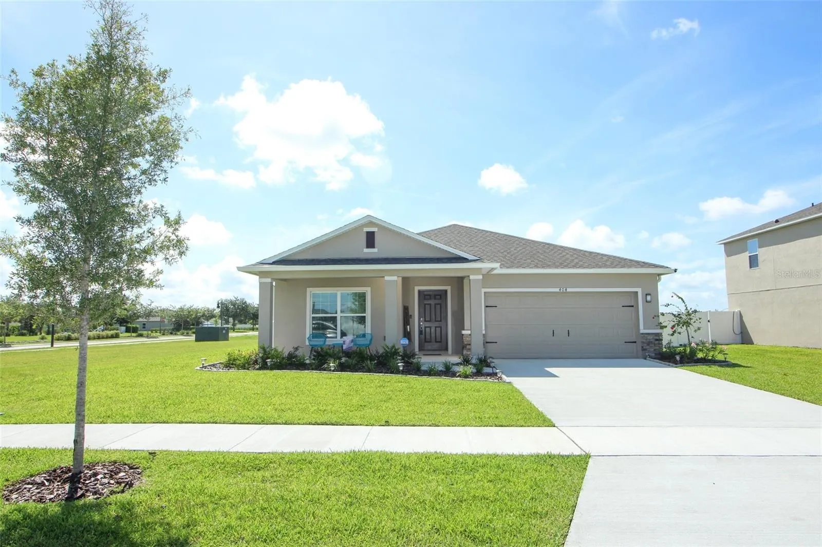 404 CITRINE LOOP