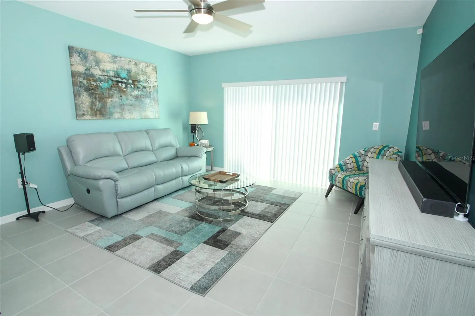 404 CITRINE LOOP