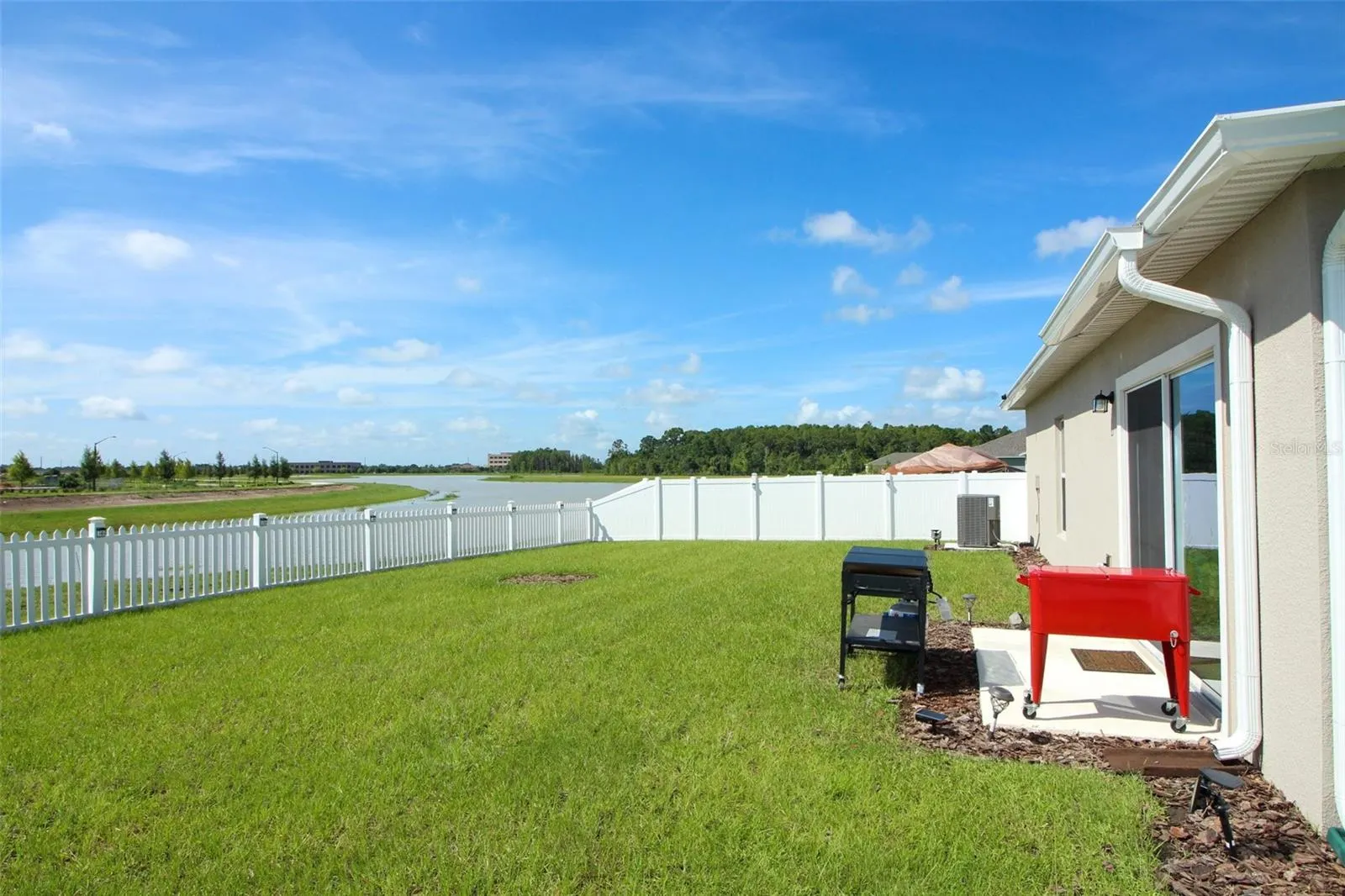 404 CITRINE LOOP
