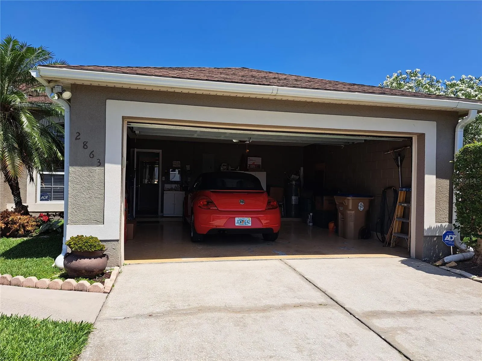 2863 MIDDLETON CIR