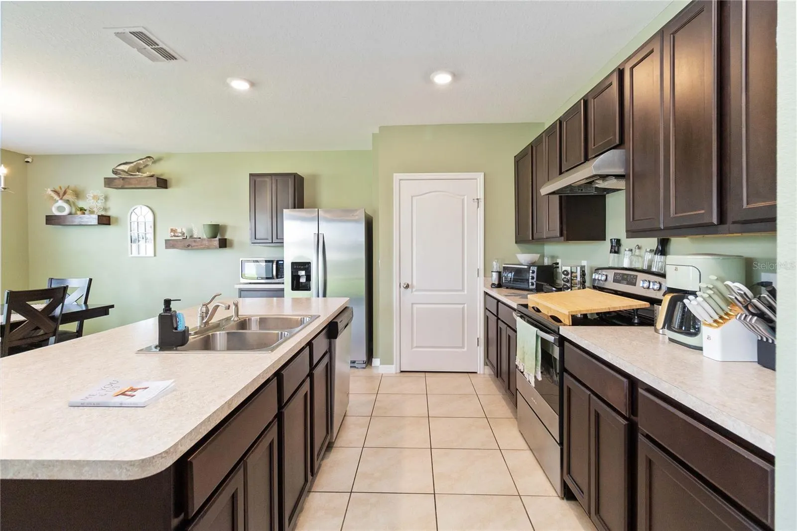 506 AUBURN GROVE TER