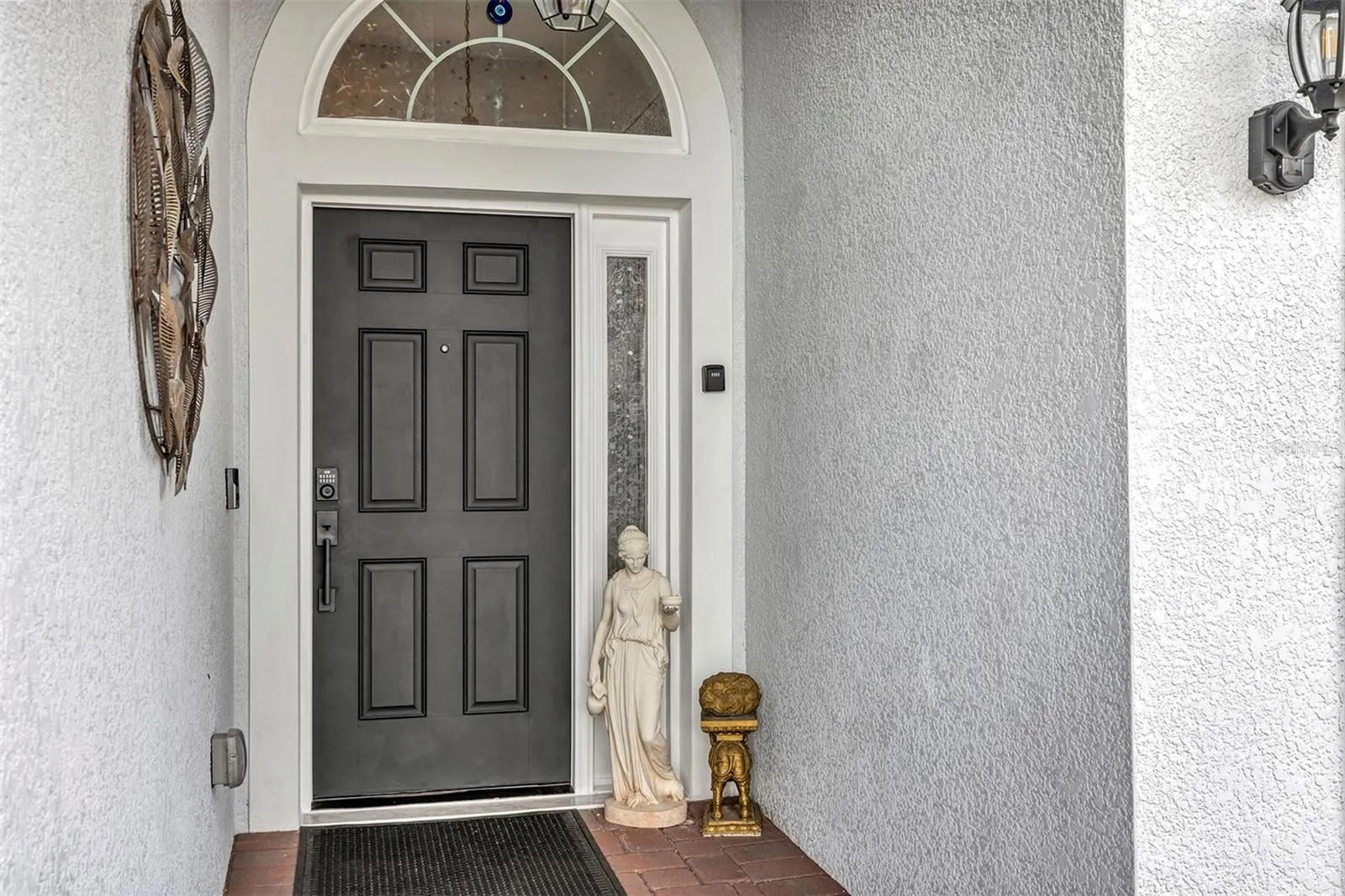 379 VILLA SORRENTO CIR