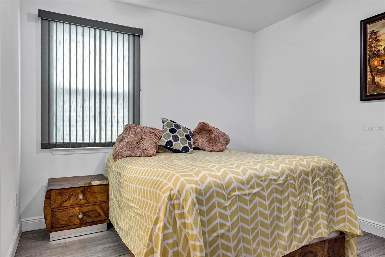379 VILLA SORRENTO CIR