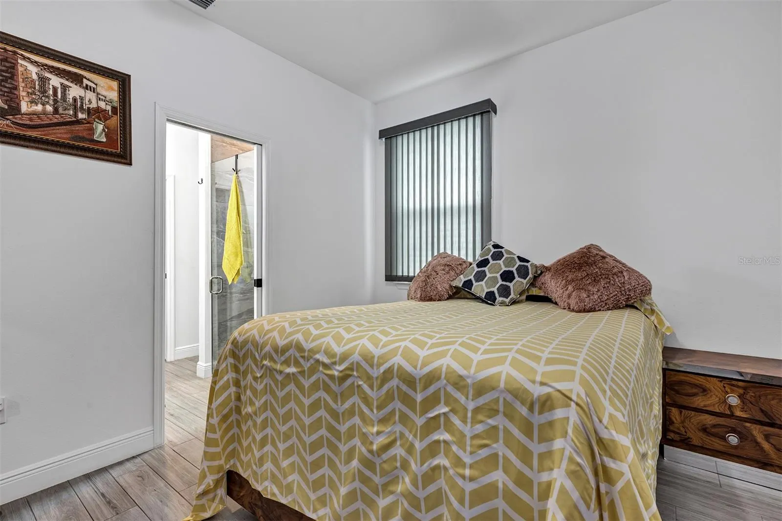 379 VILLA SORRENTO CIR