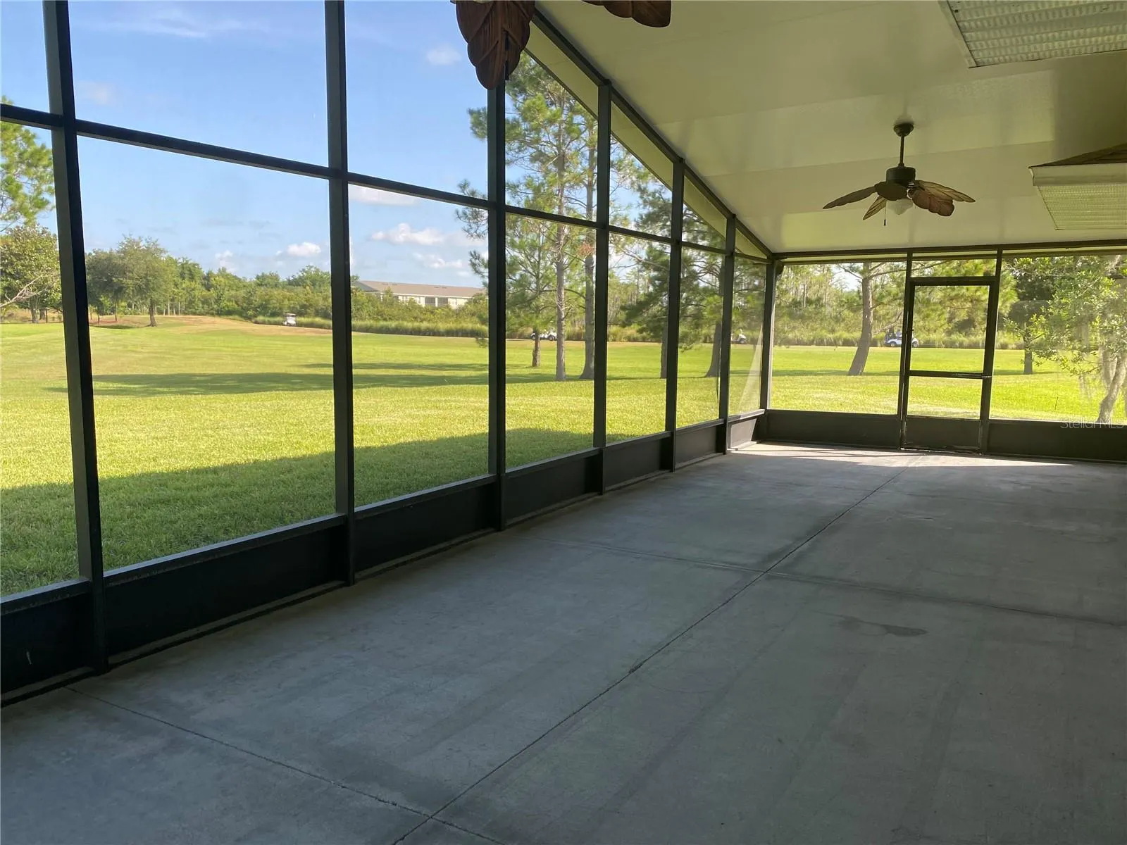 9804 PALMETTO DUNES CT