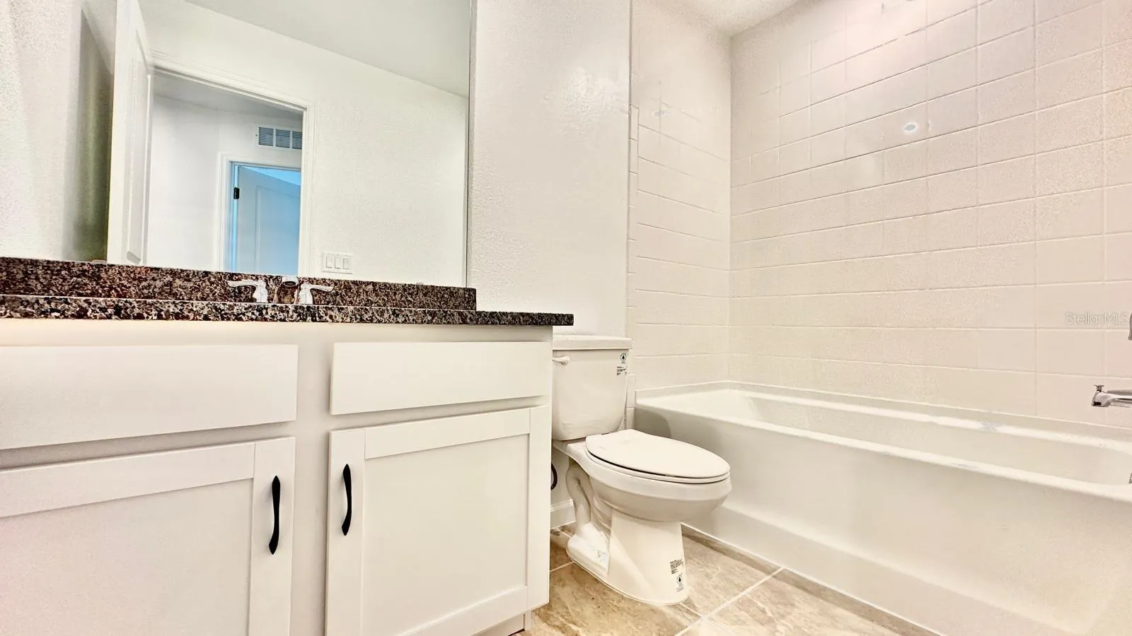 1158 SEASIDE MIST TRL