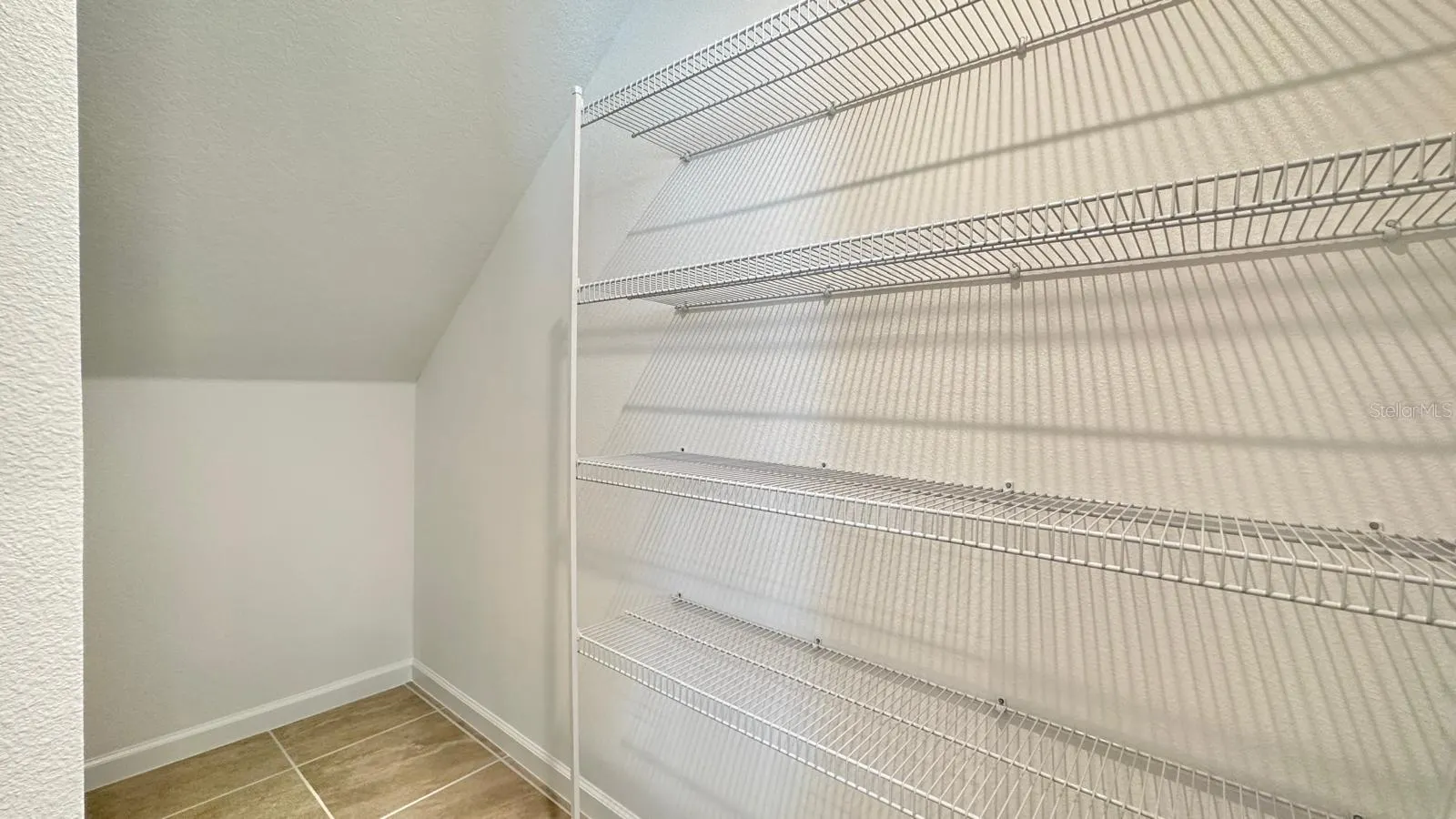 1158 SEASIDE MIST TRL