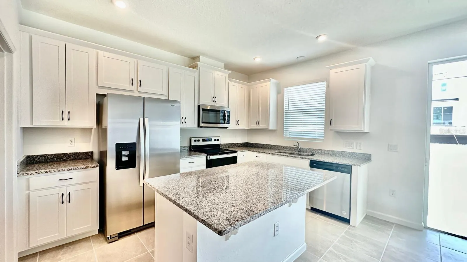 1158 SEASIDE MIST TRL
