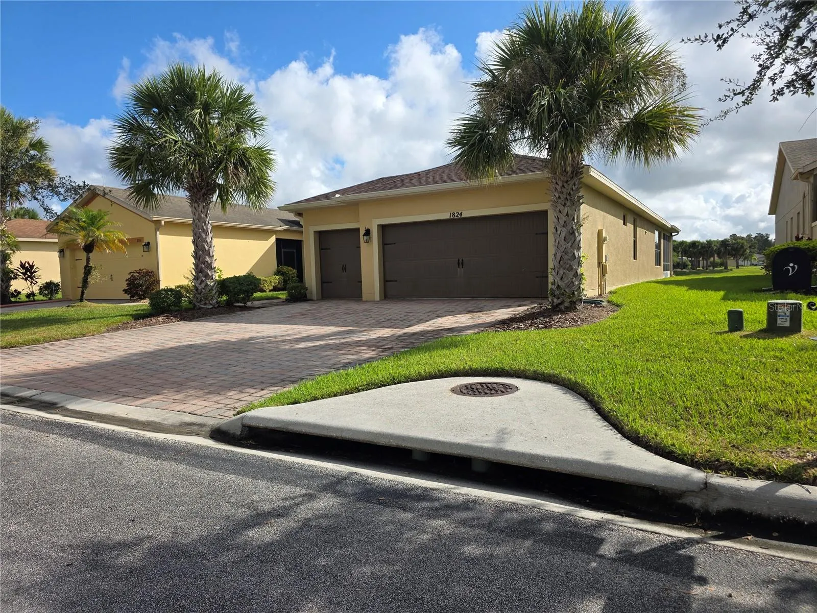 1824 PELICAN HILL WAY