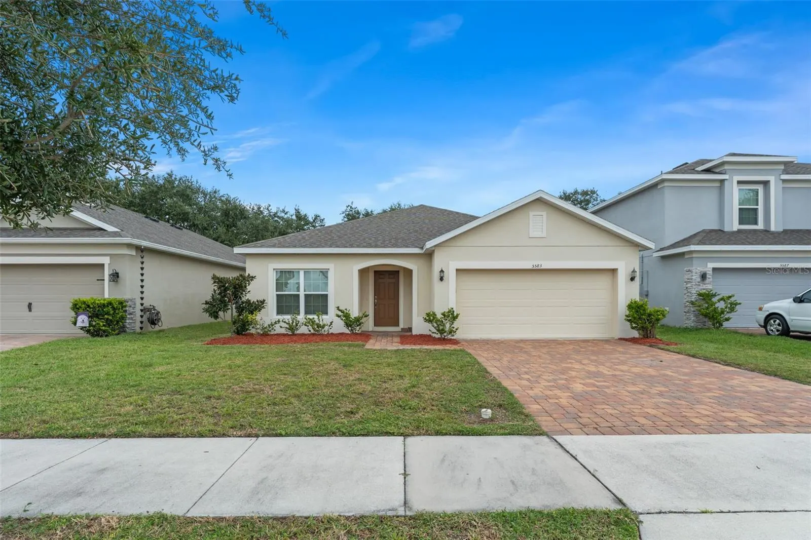 5583 SABAL DR