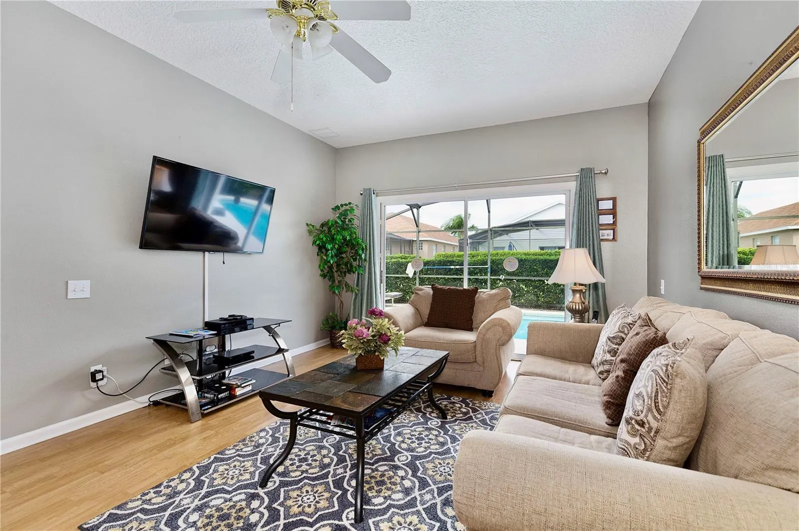 8117 FAN PALM WAY