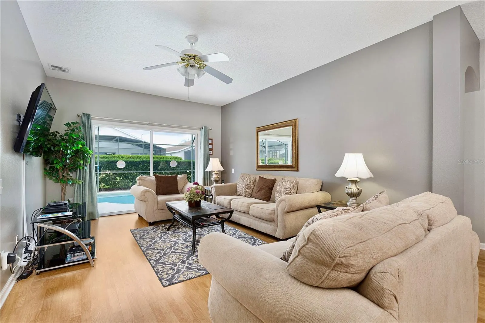 8117 FAN PALM WAY