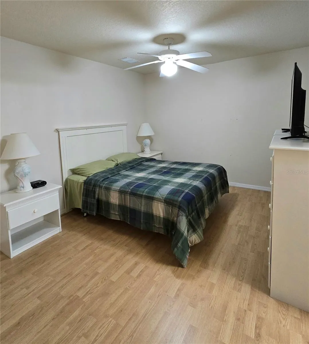 223 WASHINGTON PALM LOOP #B, #B