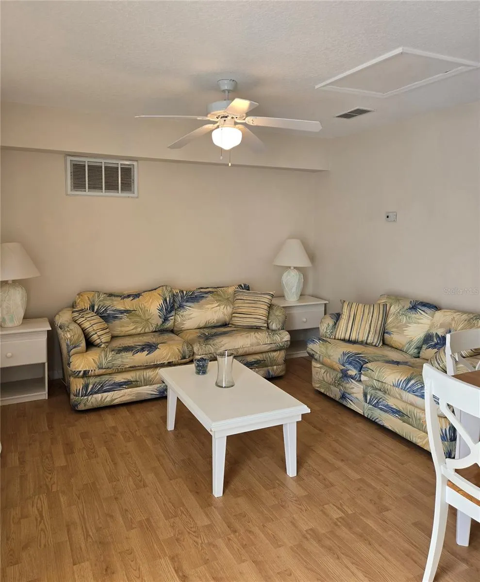 223 WASHINGTON PALM LOOP #B, #B