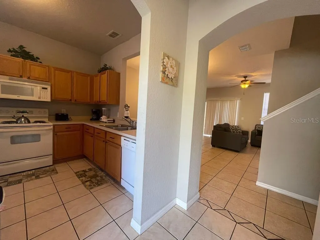 337 CAMBRIA AVE