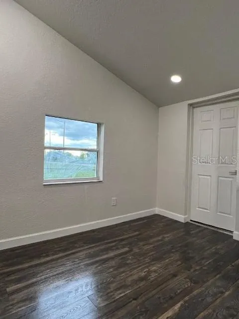 1526 LAKEWOOD RD