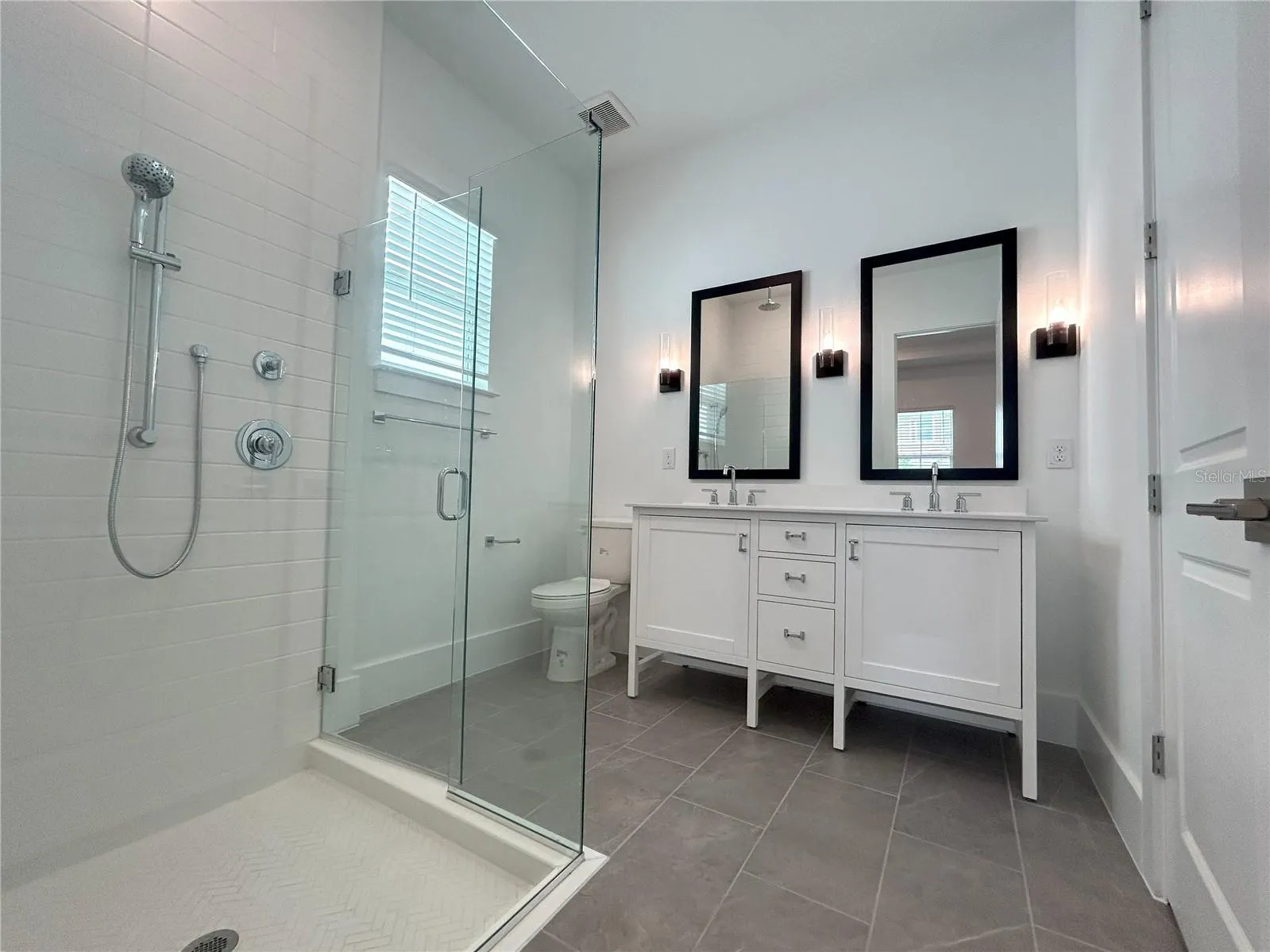 12615 CLEAR SAPPHIRE DR