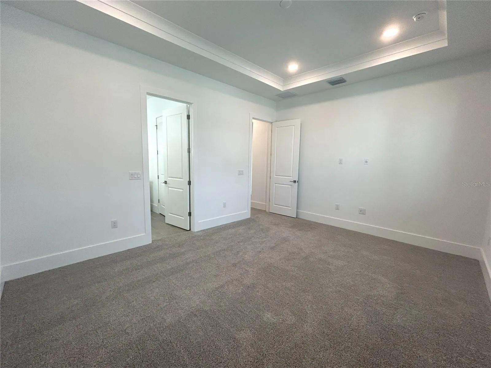 12615 CLEAR SAPPHIRE DR