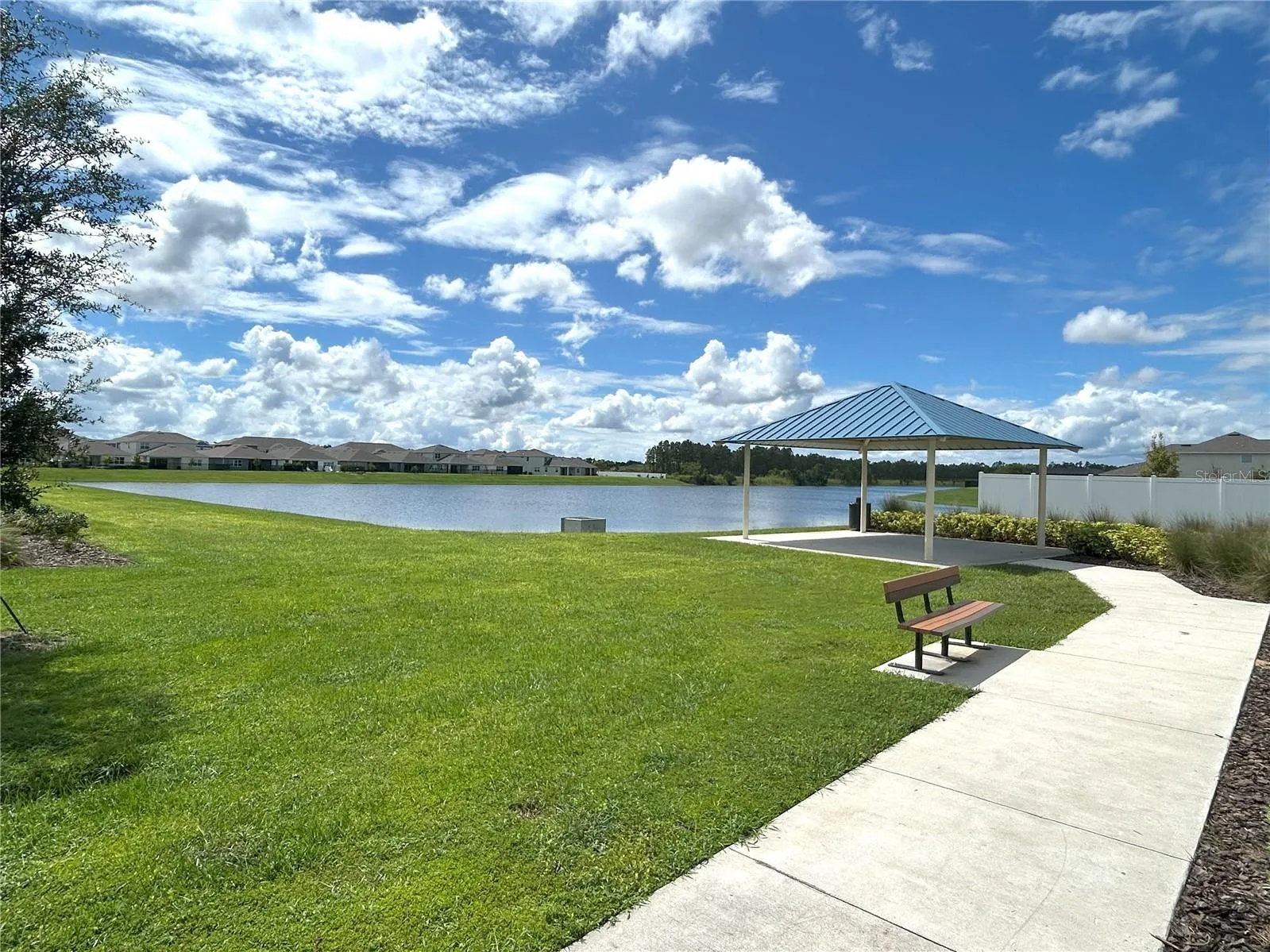 12615 CLEAR SAPPHIRE DR