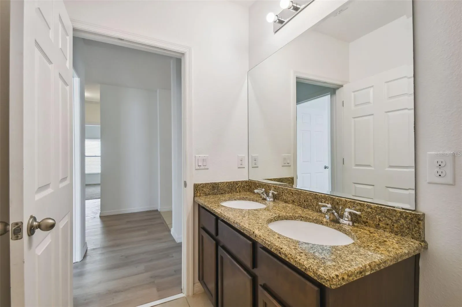 129 WILLIAMSON DR