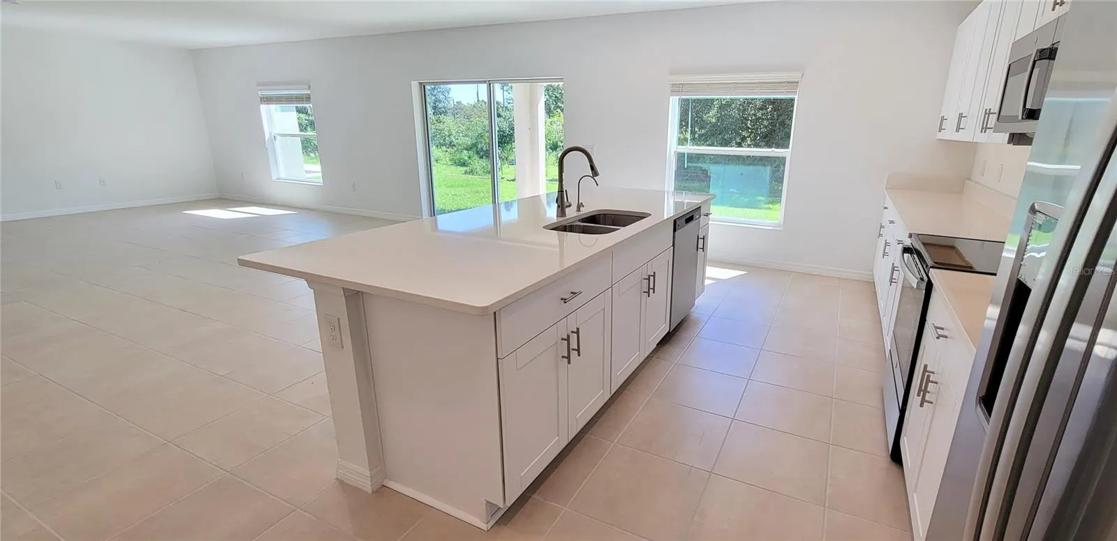 4278 SOUTHERN VISTA LOOP