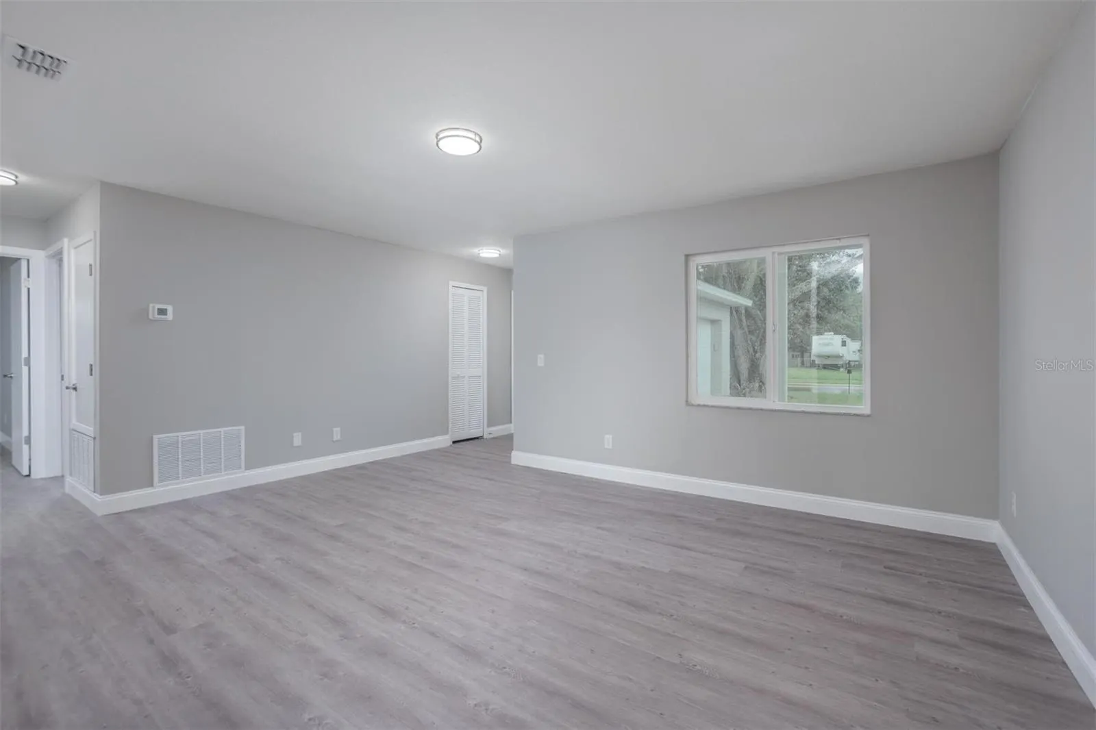 2503 MILL RUN BLVD