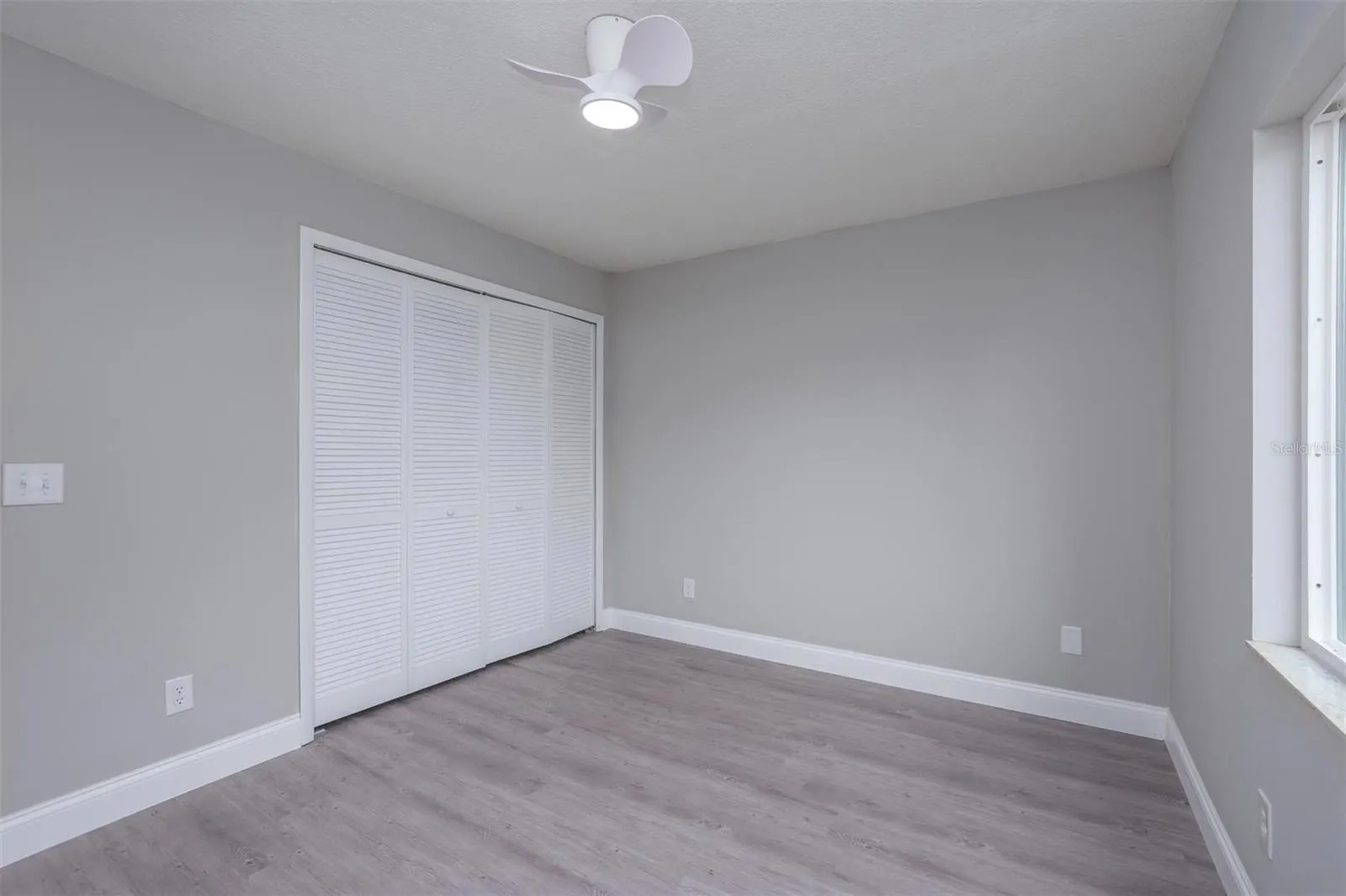2503 MILL RUN BLVD