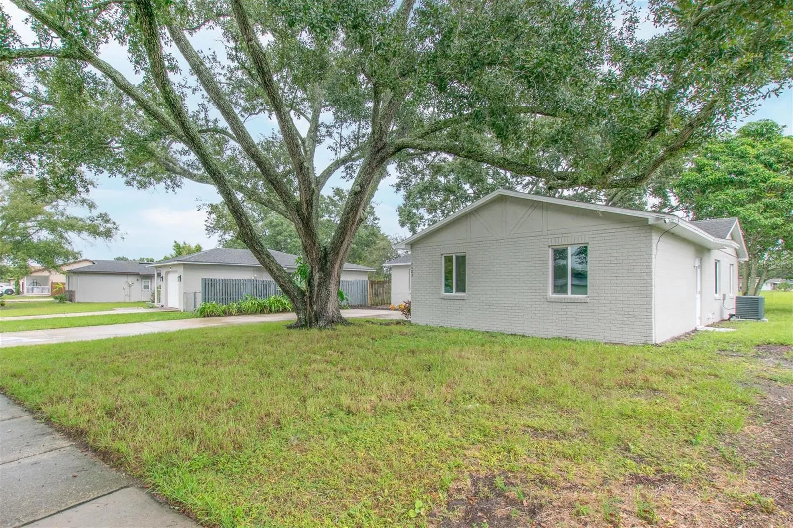 2503 MILL RUN BLVD