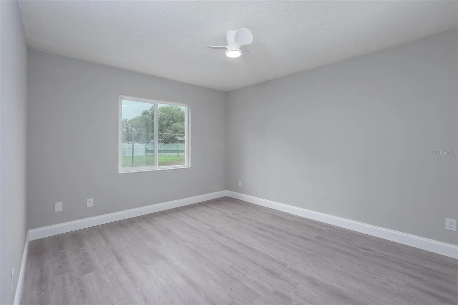 2503 MILL RUN BLVD