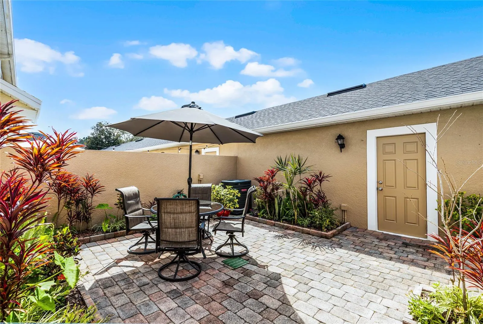 9228 CARDINAL MEADOW TRL