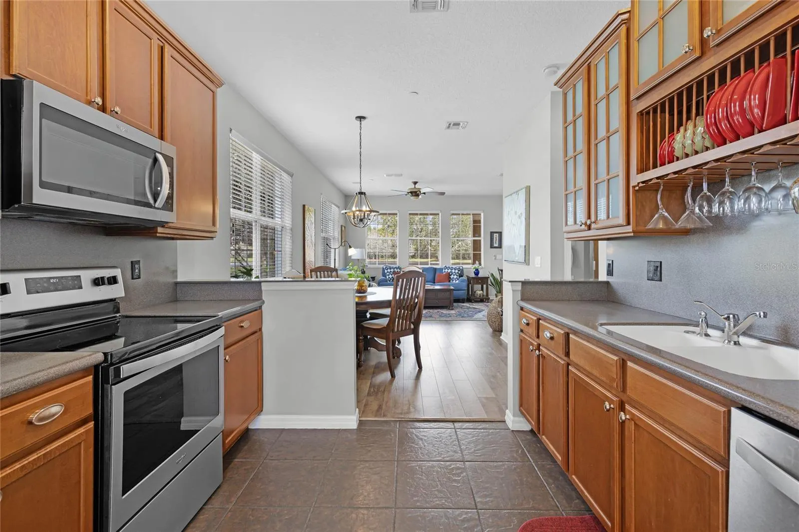 9228 CARDINAL MEADOW TRL