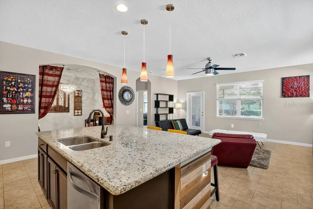 992 BALDWIN COVE WAY