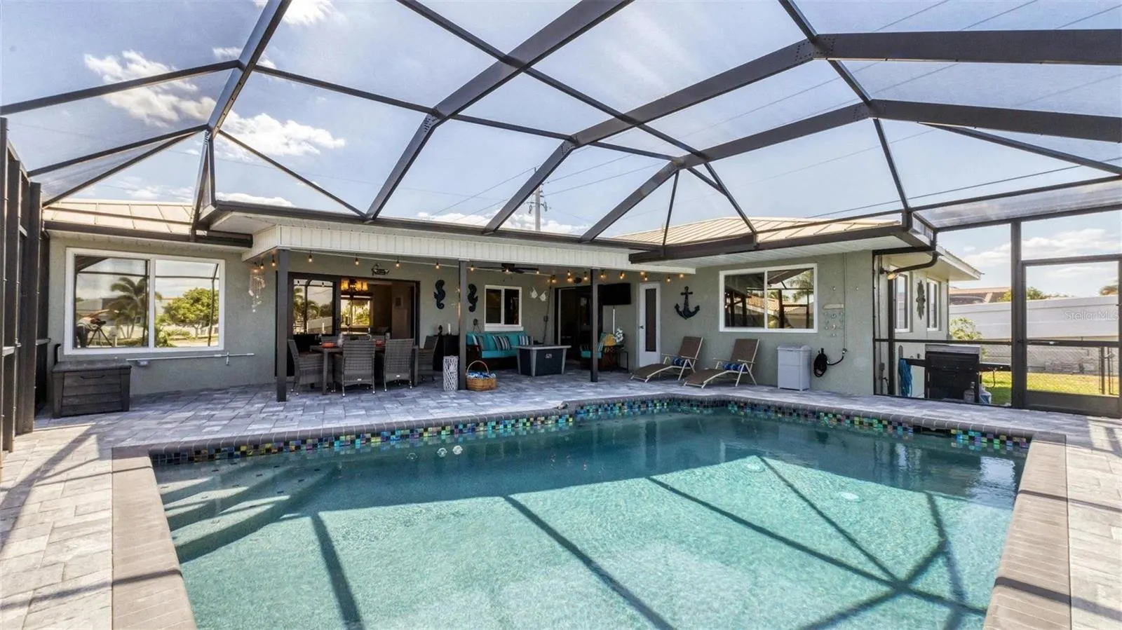 200 BELAIRE CT