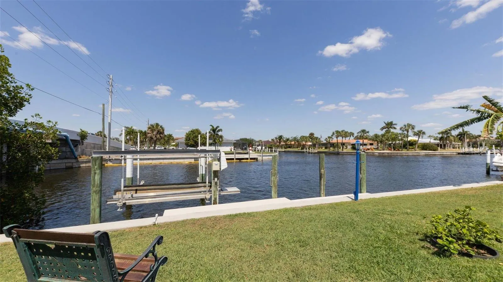 200 BELAIRE CT