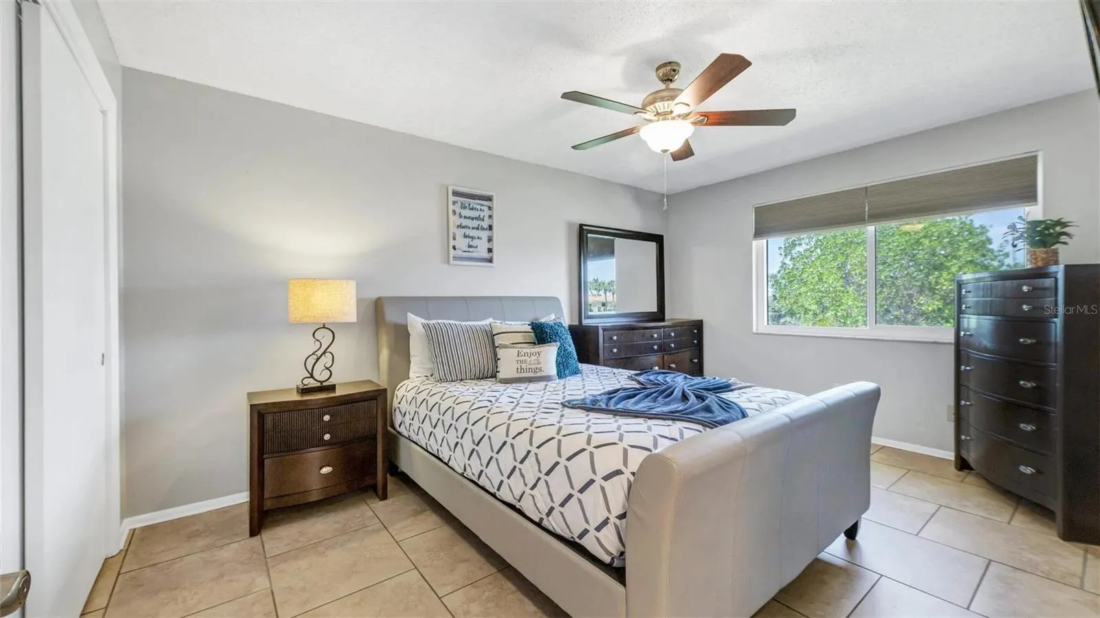 200 BELAIRE CT