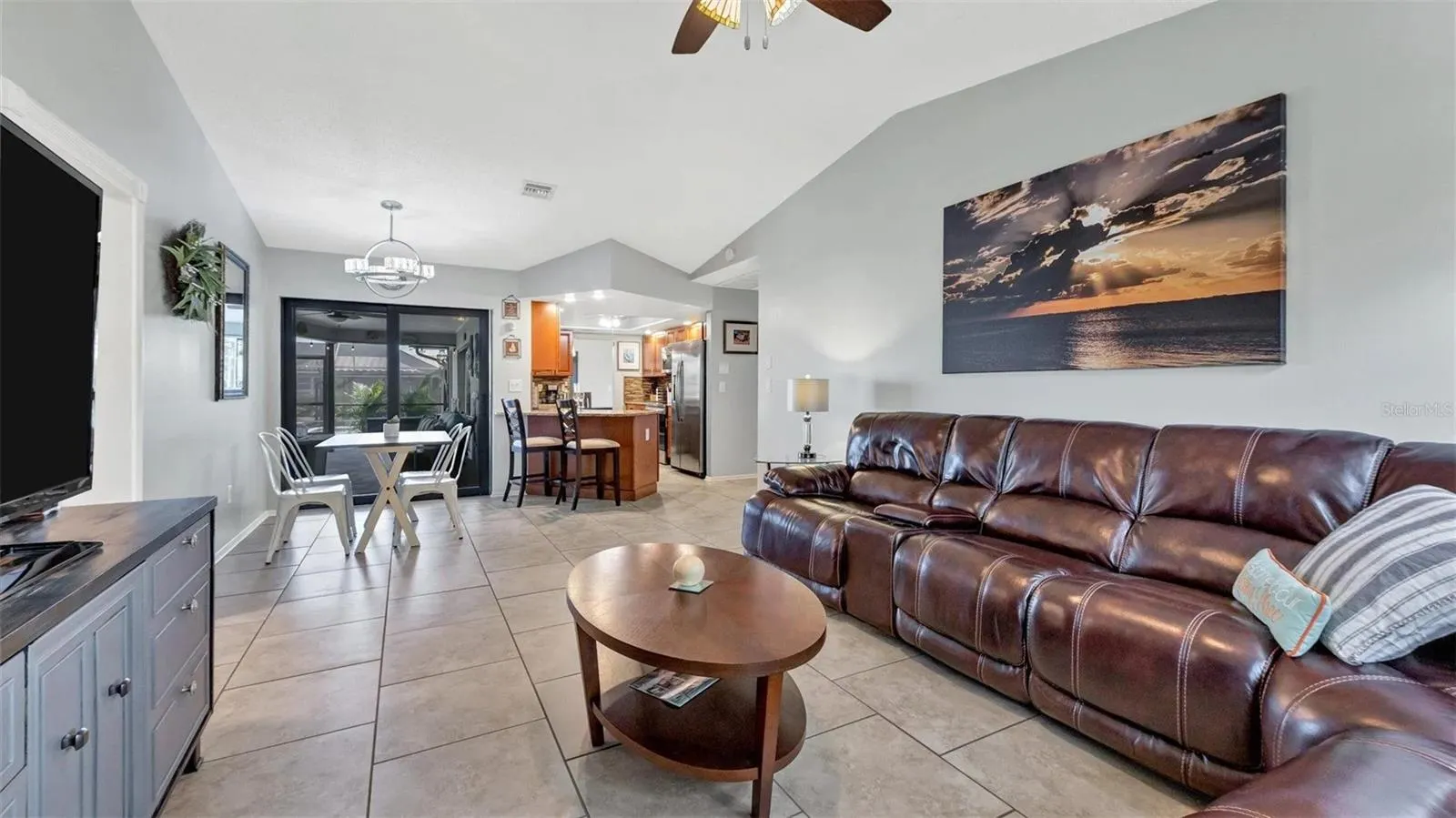 200 BELAIRE CT