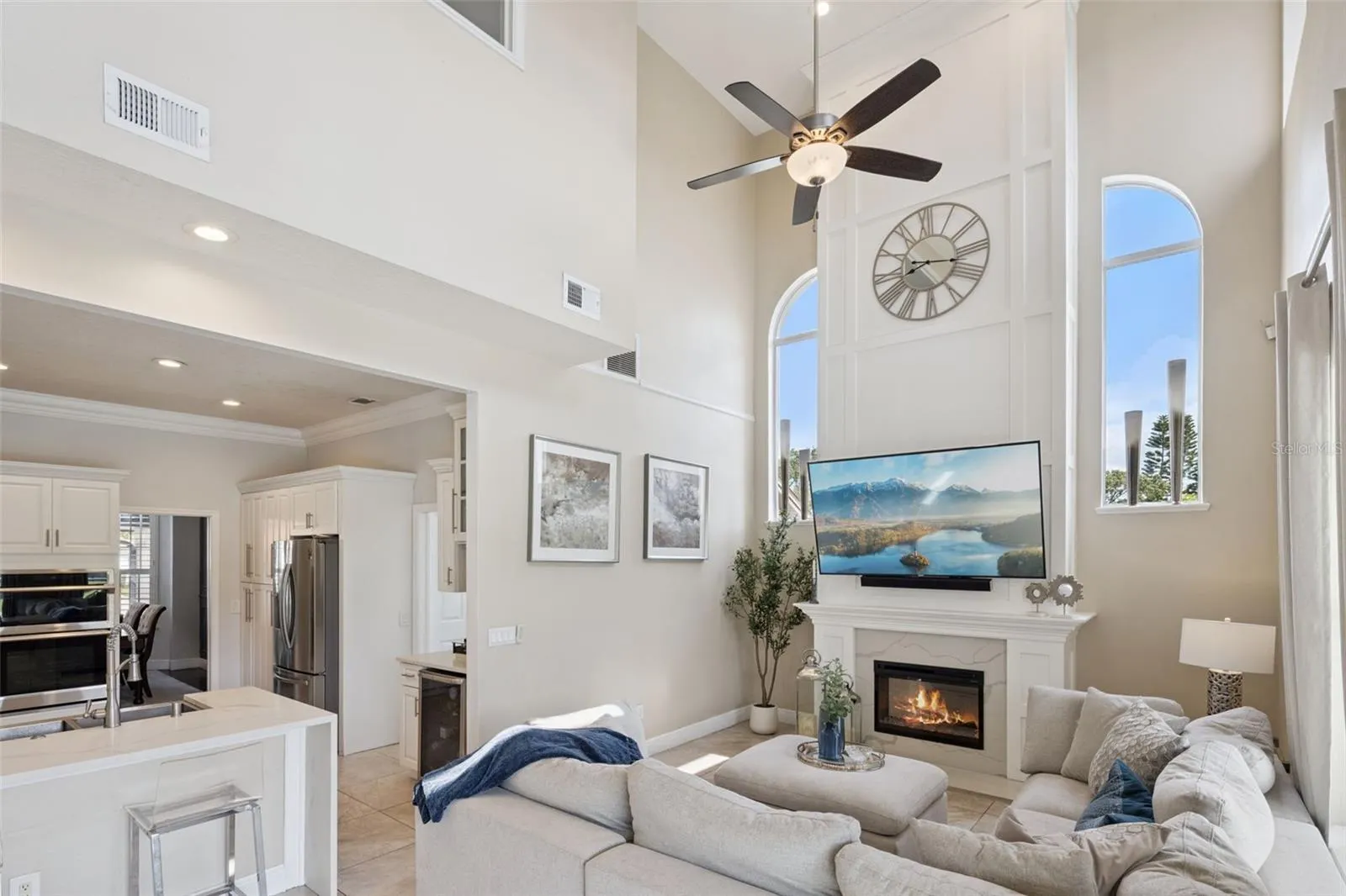 3057 ZAHARIAS DR