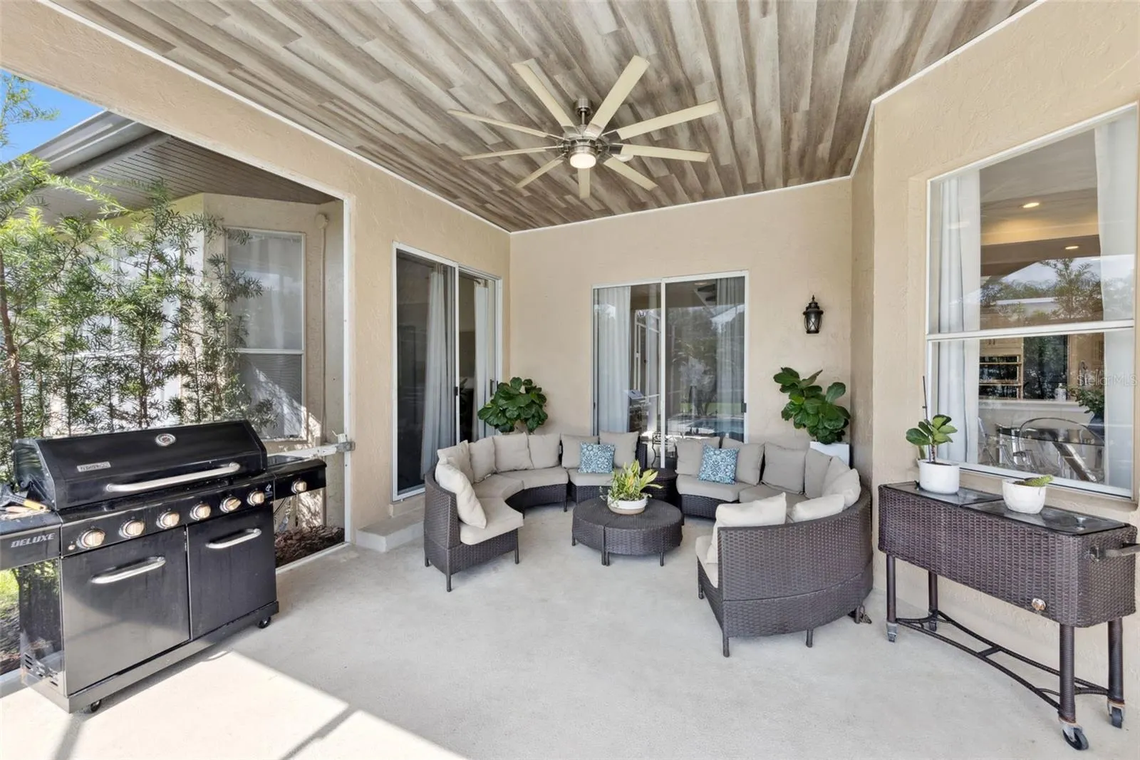 3057 ZAHARIAS DR