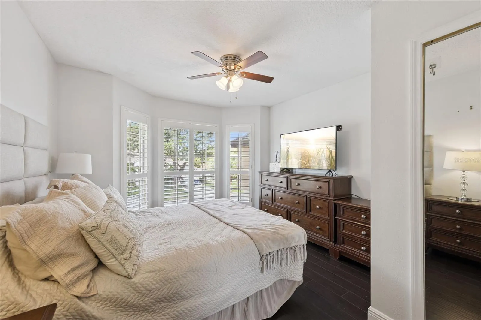 3057 ZAHARIAS DR