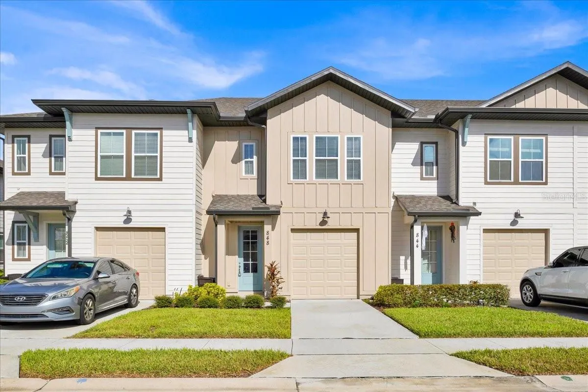 848 LONGBOAT DR