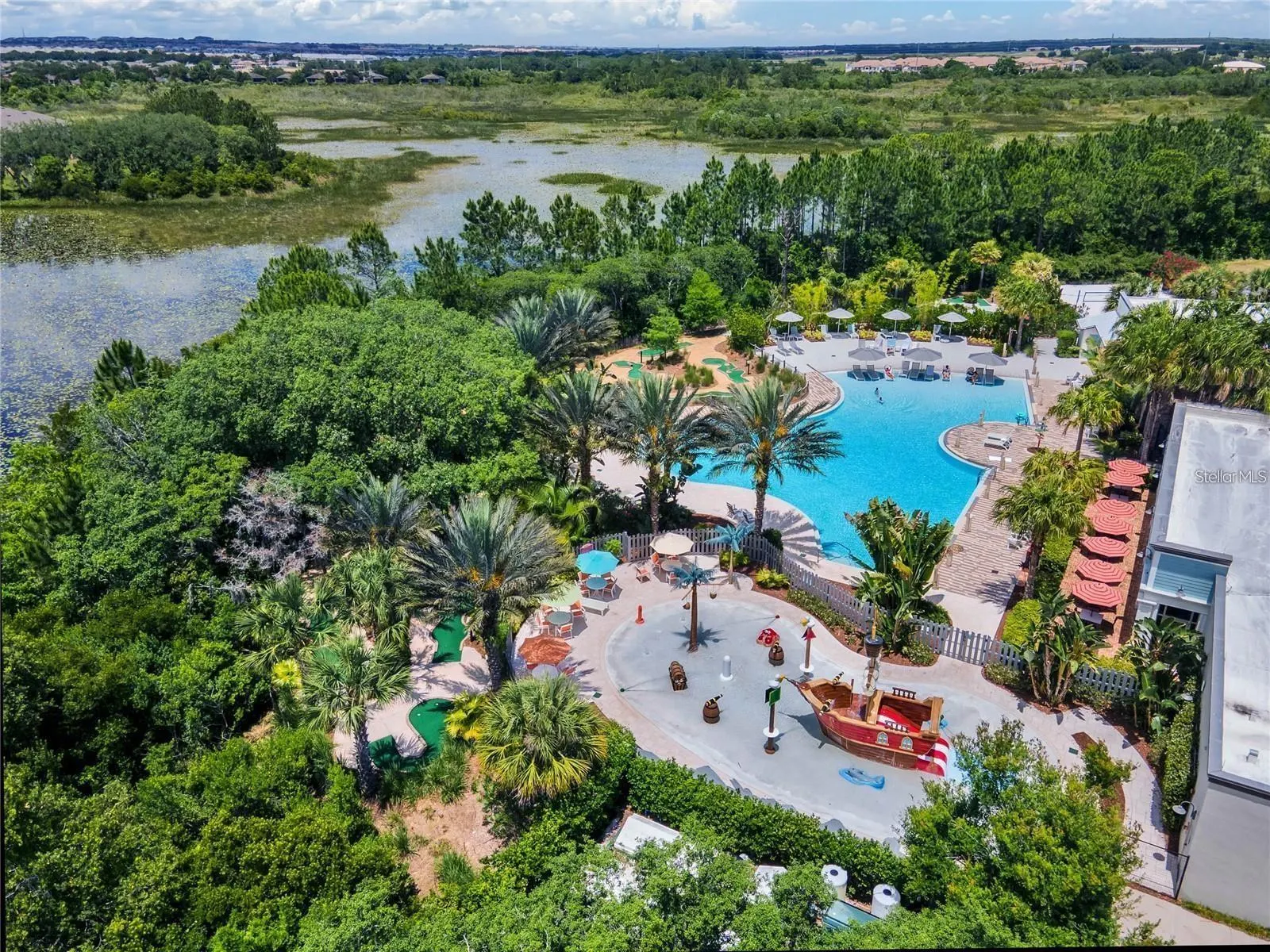 848 LONGBOAT DR