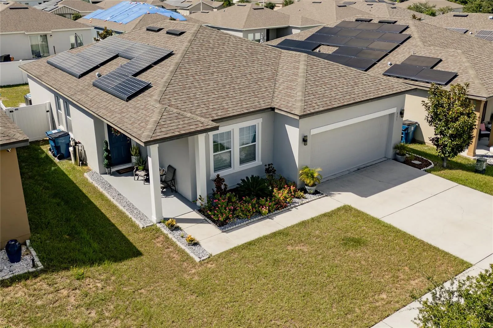 881 ORCHID GROVE BLVD