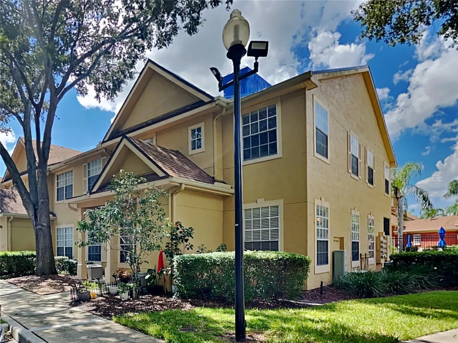 832 GRAND REGENCY PT #102, #102